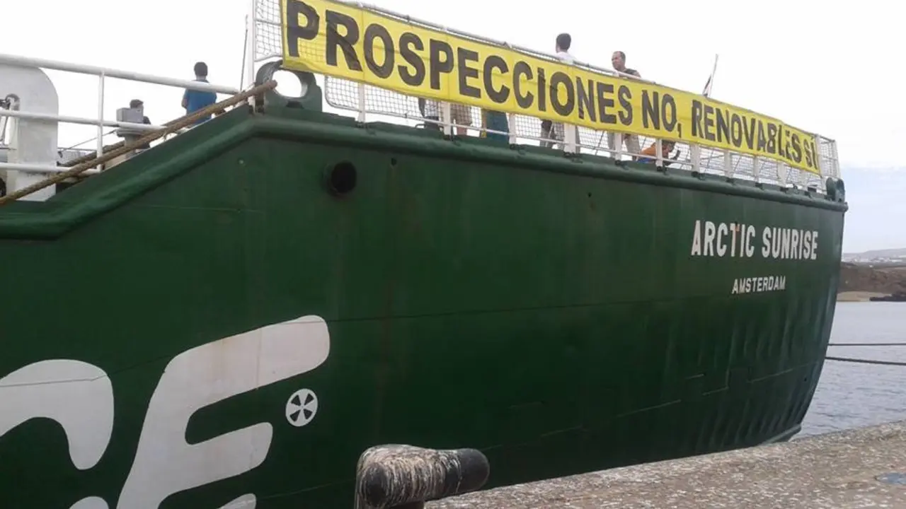 Buque de Greenpeace