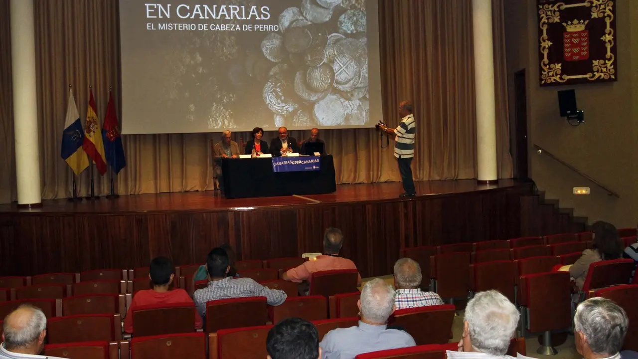 Presentación del libro "Enigmas y Tesoros en Canarias"