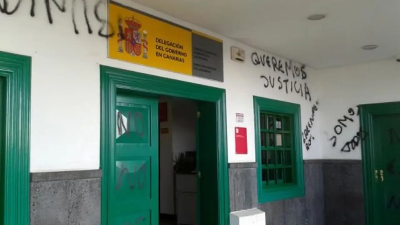 Pintadas en la Dirección Insular