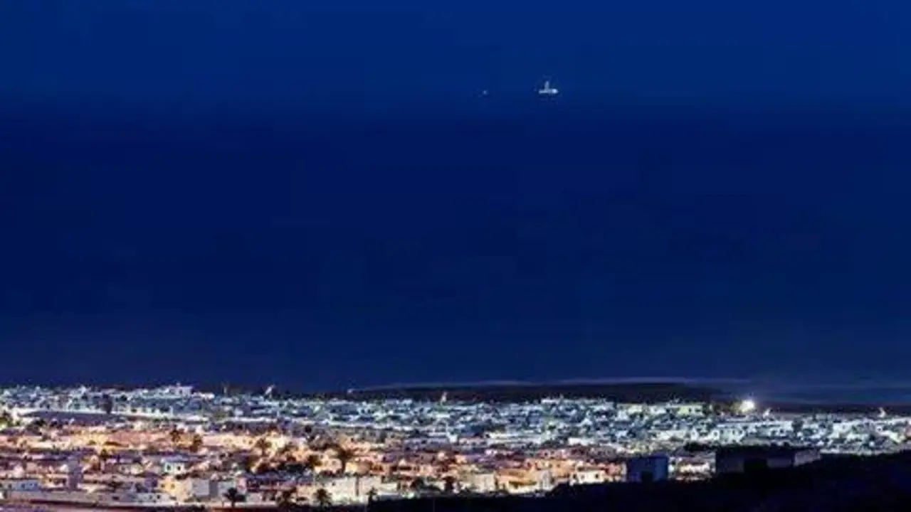 Plataforma petrolífera vista desde Güime