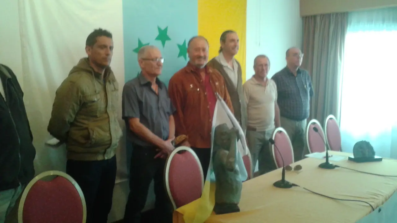 Presentación de VECINOS UNIDOS