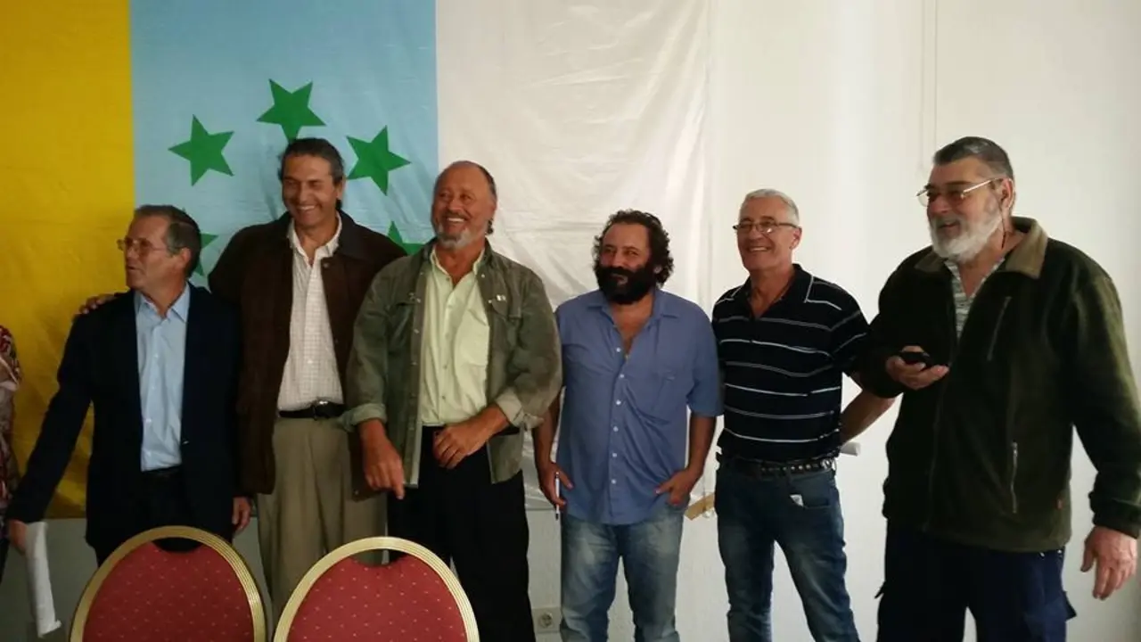 VECINOS UNIDOS en defensa del ciudadano