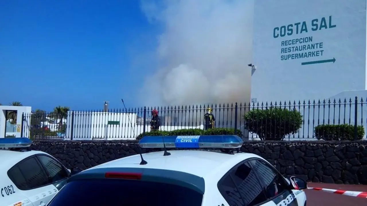 Fuego en Puerto del Carmen 3