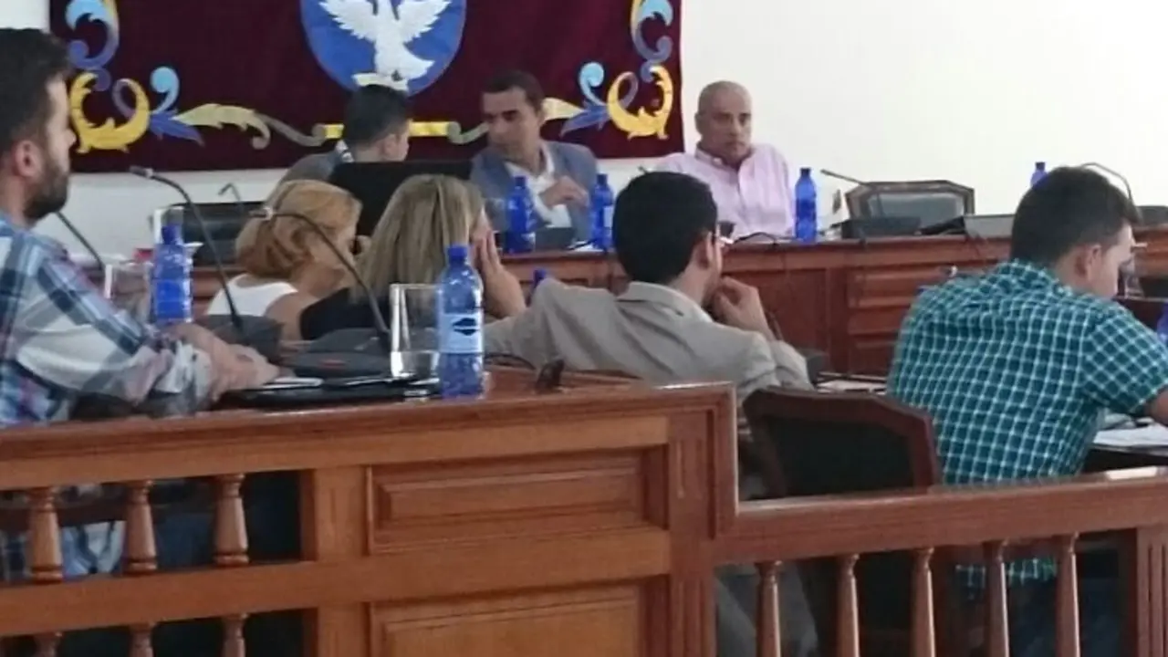 Pleno del Ayuntamiento de Arrecife 5