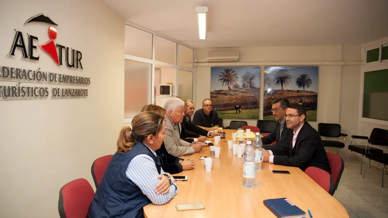 Oswaldo Marci Reuniones ASOLA AETUR 30_11_2015