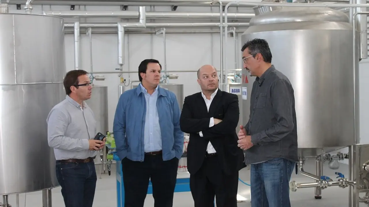 Visita al Centro de Transformación de la cochinilla 1