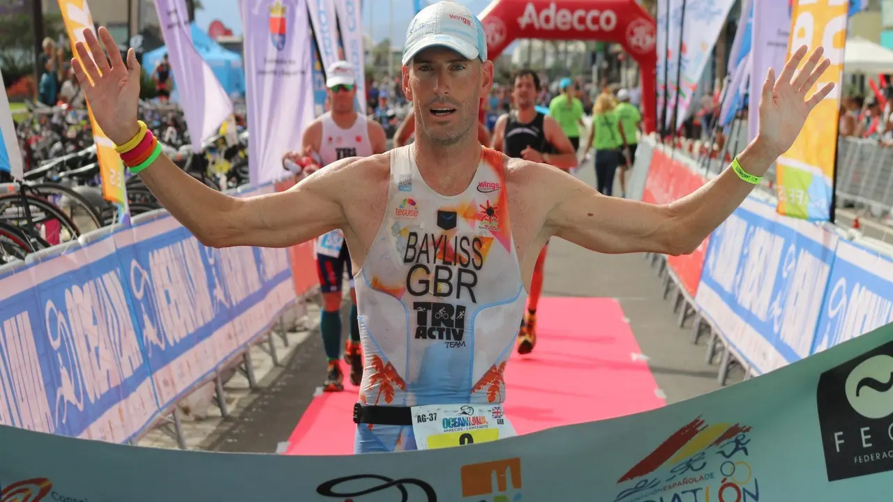 STEPHEN BAYLISS (1) (1)