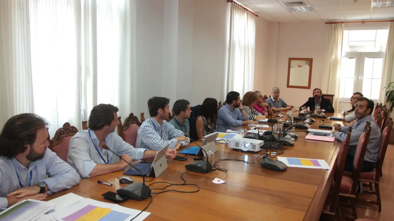 Reunión del Cabildo con los responsables municipales