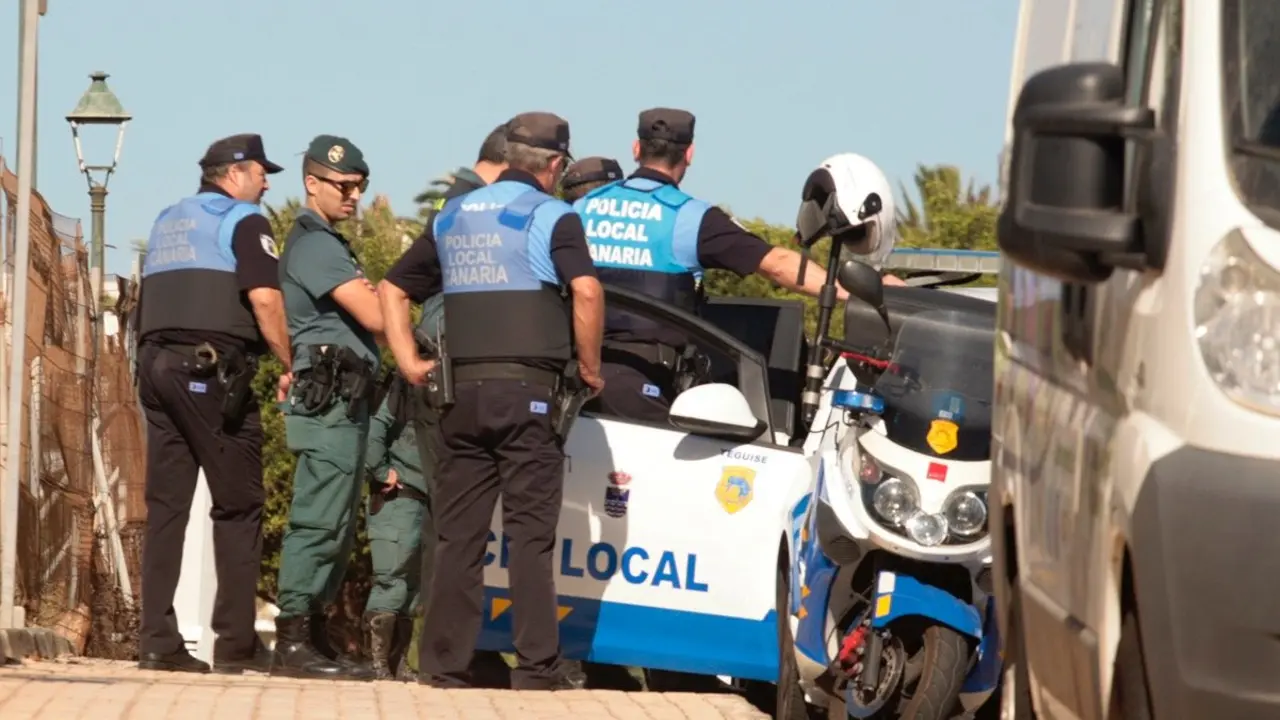 Operativo policial Costa Teguise 2