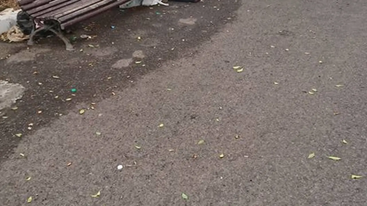 Indigentes durmiendo en la vía pública