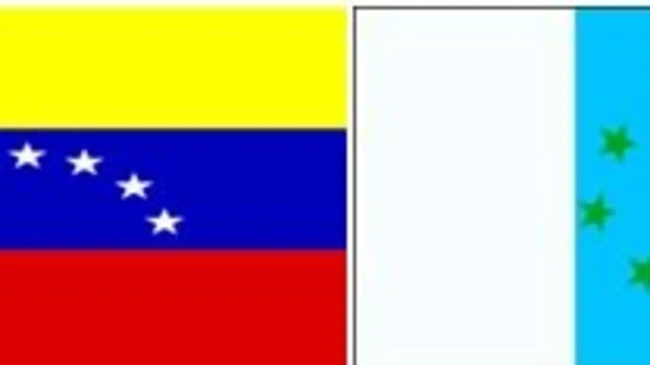 Banderas de Venezuela y Canarias
