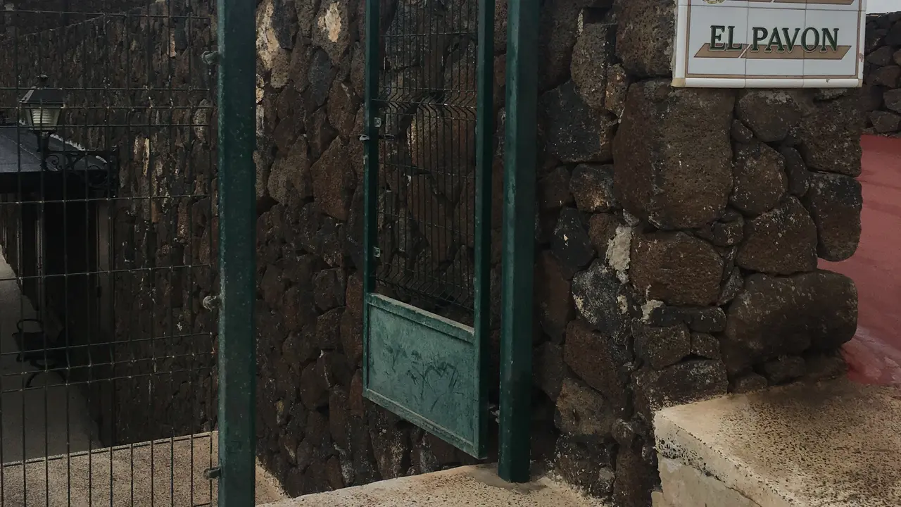 1-Plaza El Pavón y Tanatorio