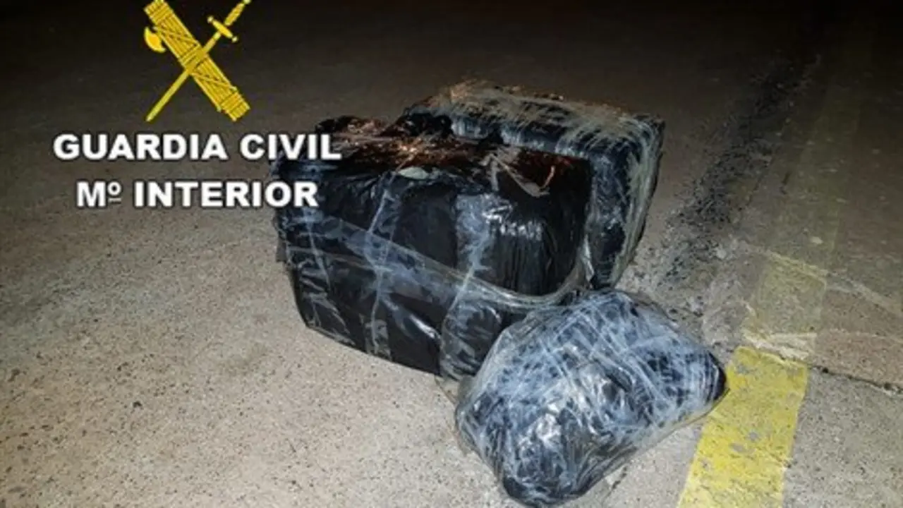 Droga encontrada en la patera