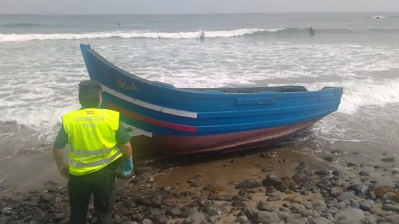 Patera en Arrecife