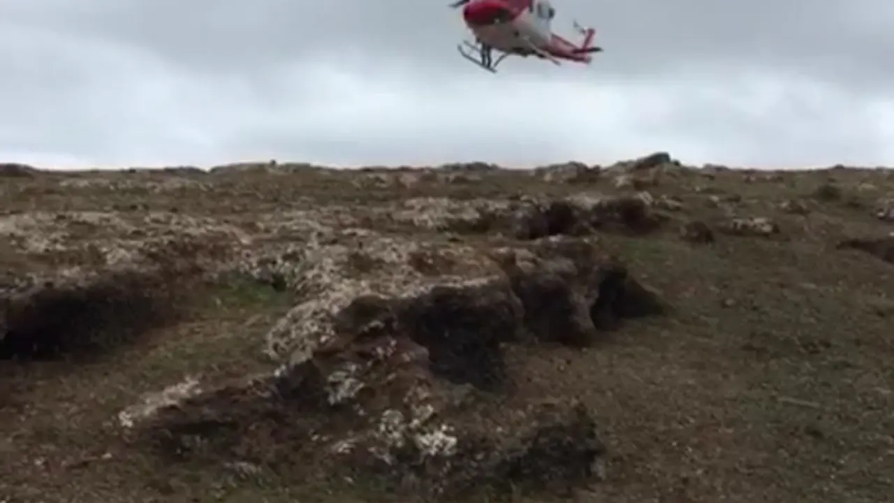 Helic&oacute;ptero de rescate en Caldera Quemada