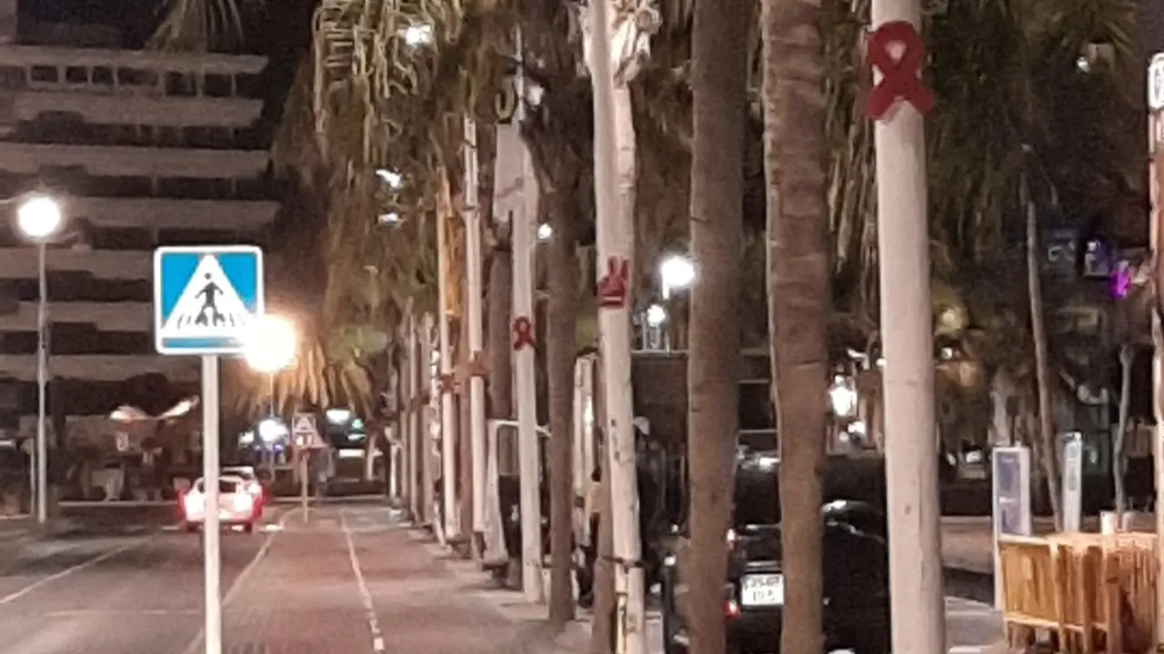 Lazos rojos en la lucha contra el SIDA