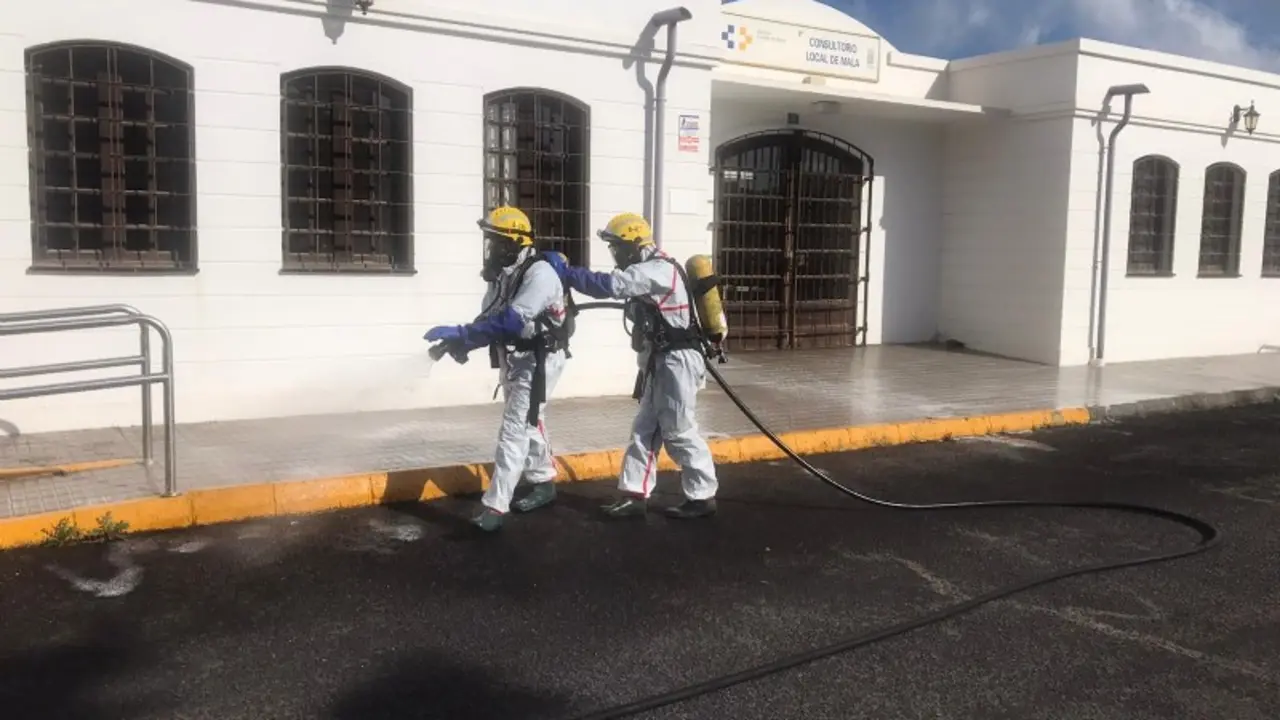 Desinfección del Centro de Salud de Mala