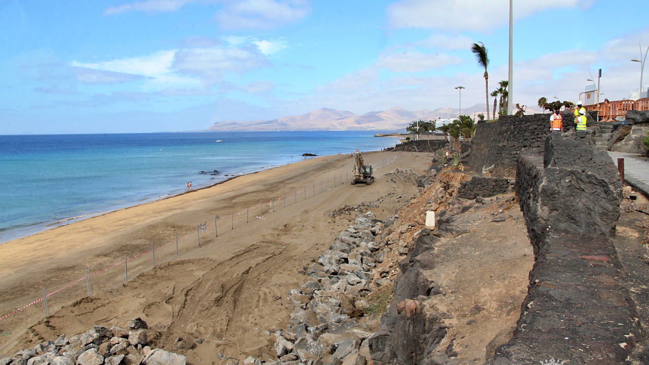 Muro de escollera de Playa Grande 2