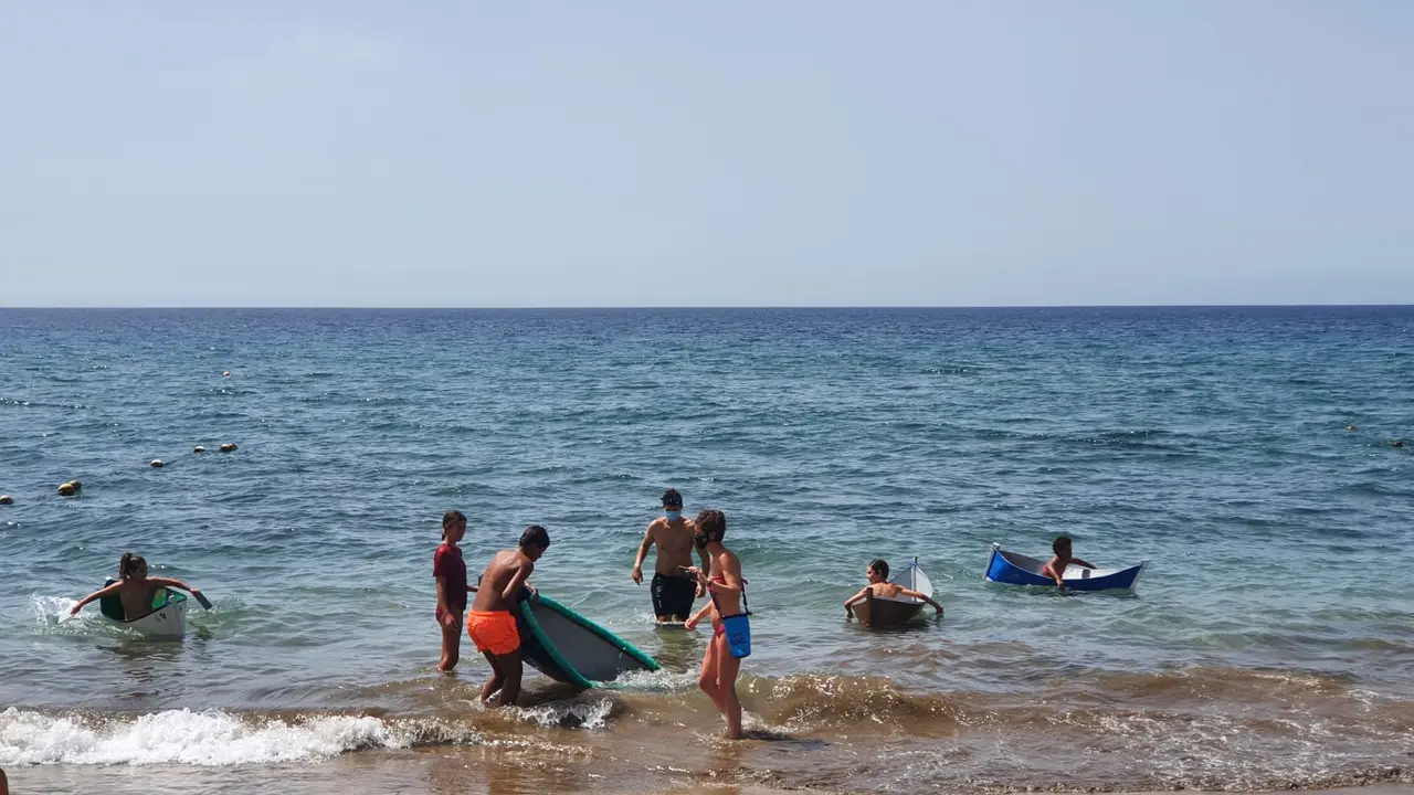 jolateros en playa grande