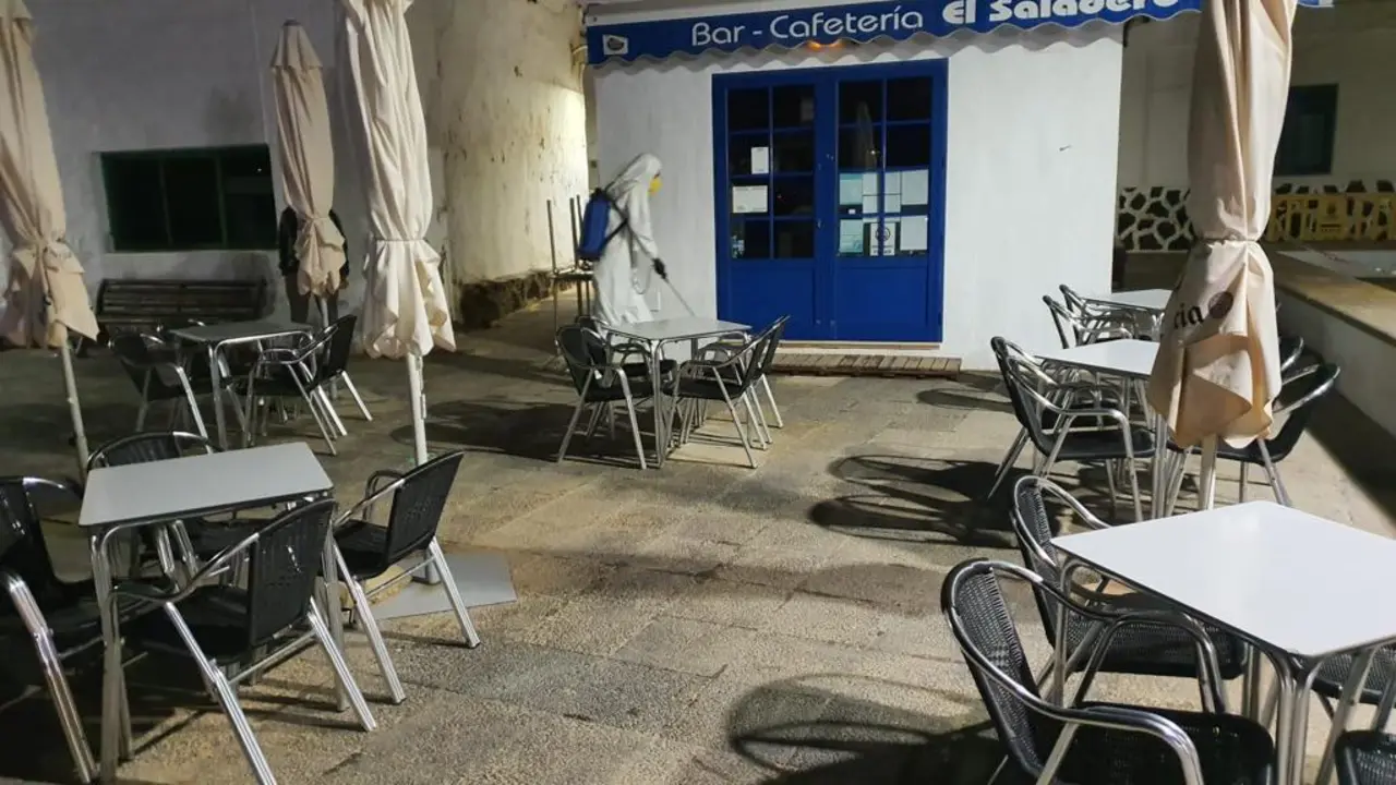 Desinfecci&oacute;n en La Graciosa  (1)