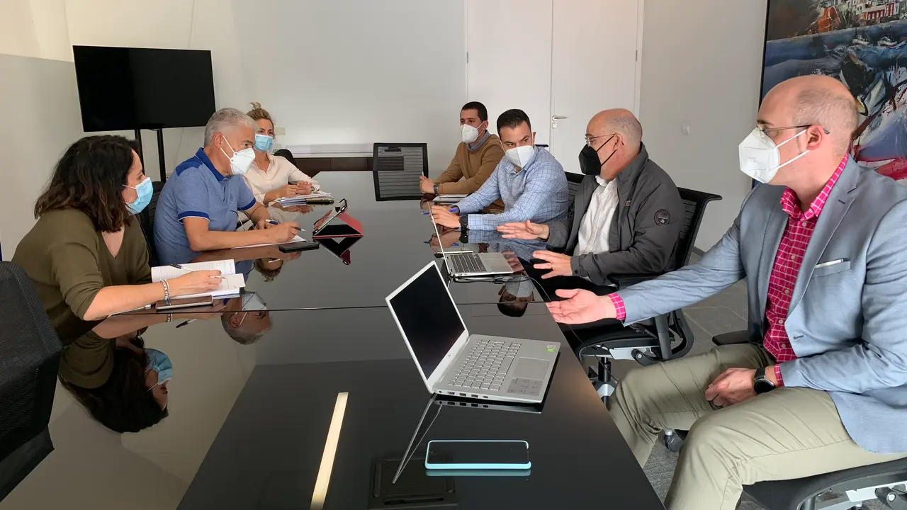 Reunión entre el ITC y el Ayuntamiento de Tías