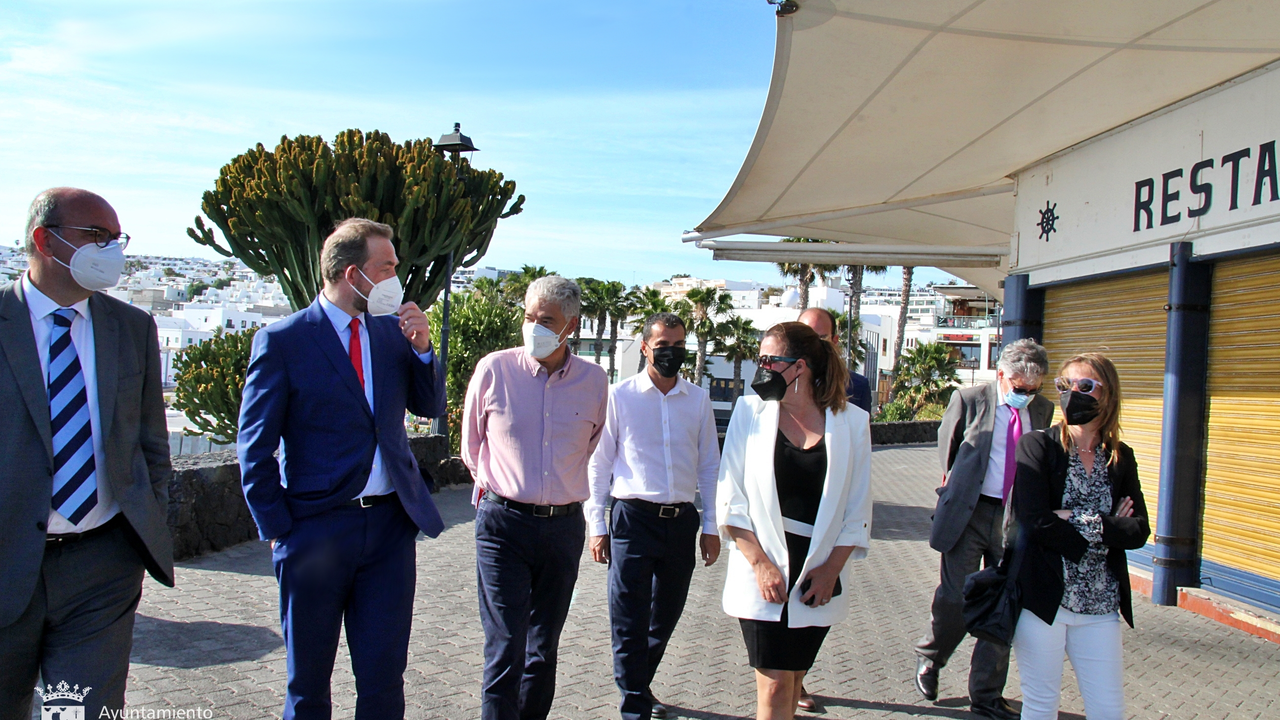 Visita del Secretario de Estado en T&iacute;as