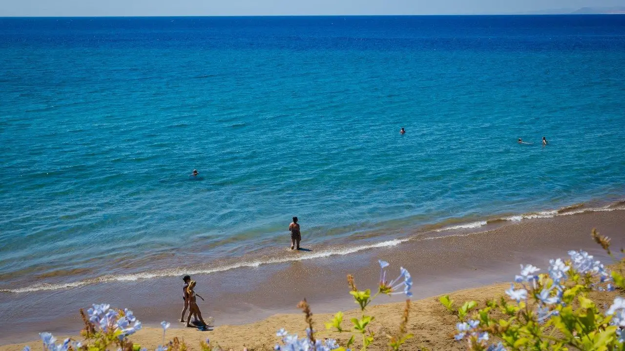Costa de T&iacute;as