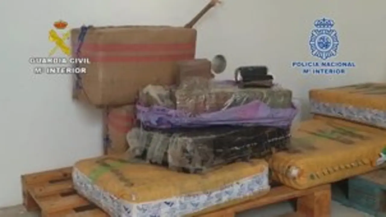 263 kilos de hachís en una patera