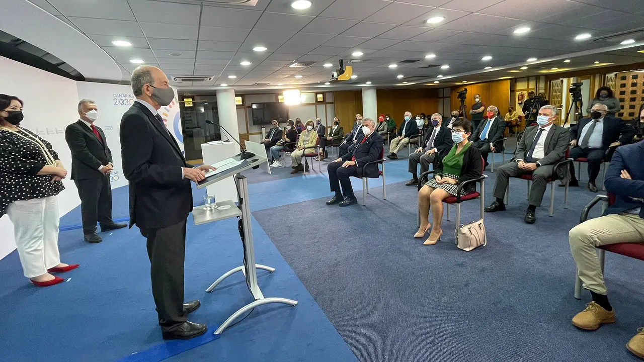 Ángel Tristán durante su intervención