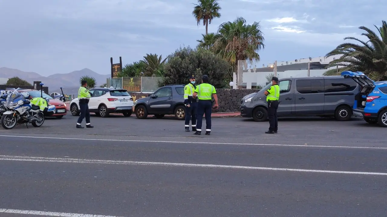 Policía de Tías y Guardia Civil de Tráfico