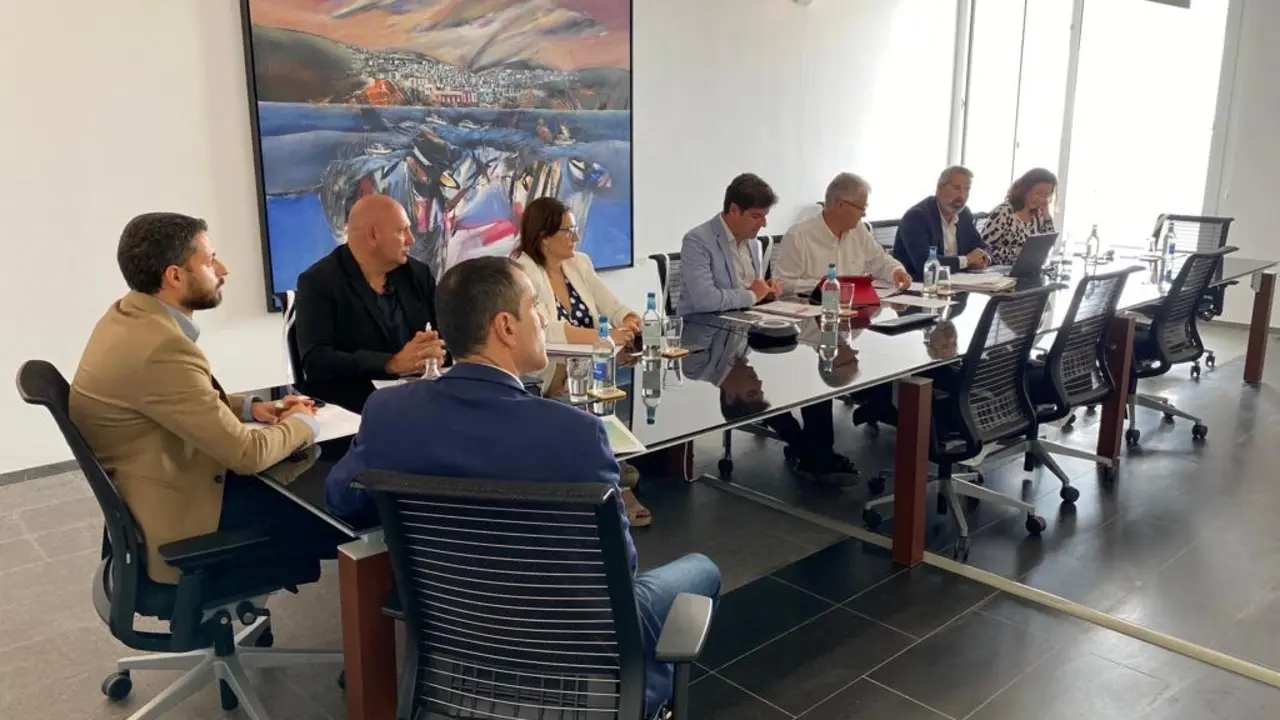 Comisi&oacute;n de Turismo de la FECAM en T&iacute;as