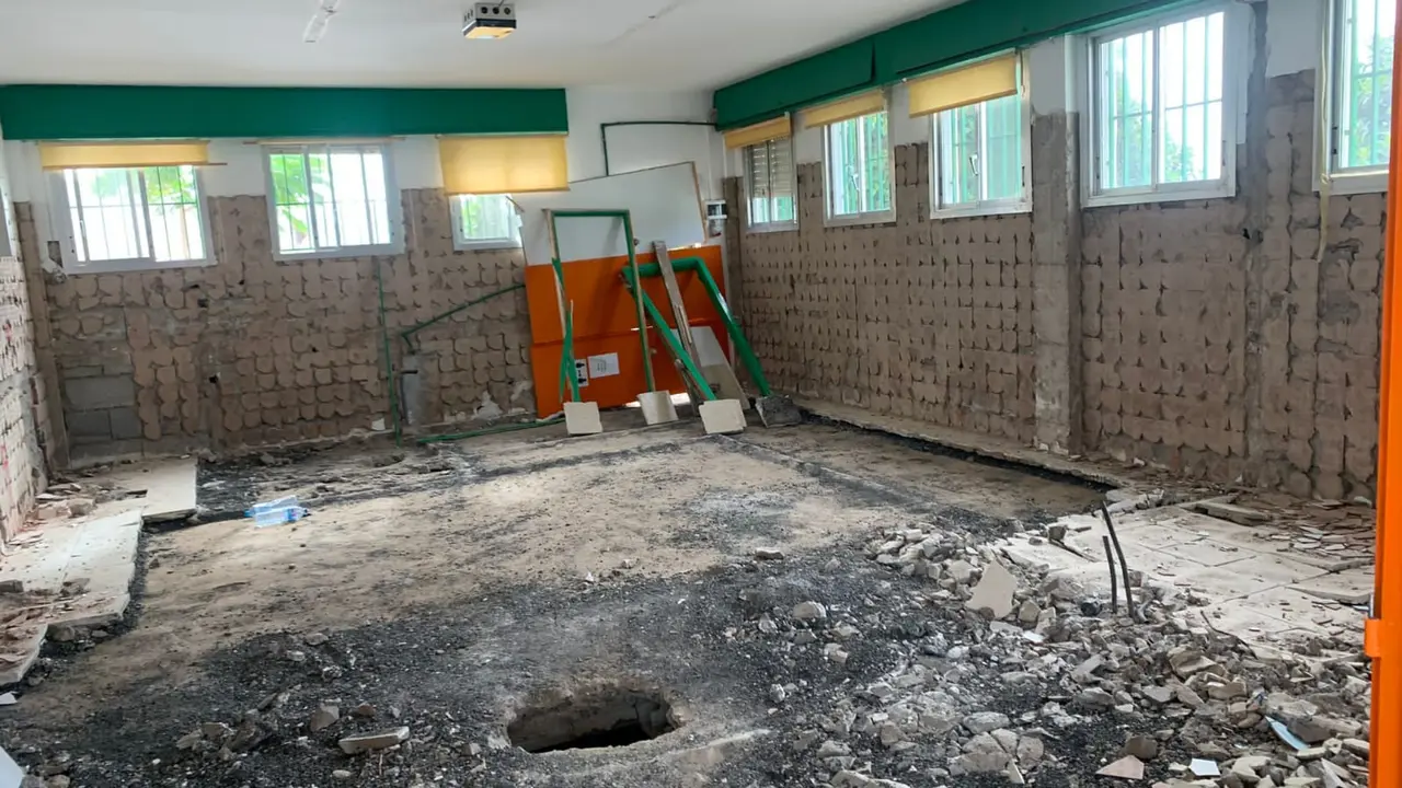 Estado del colegio Ajei ante el inminente inicio del curso (4)