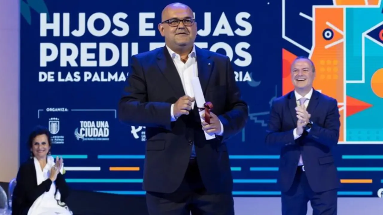 Armando Ravelo
