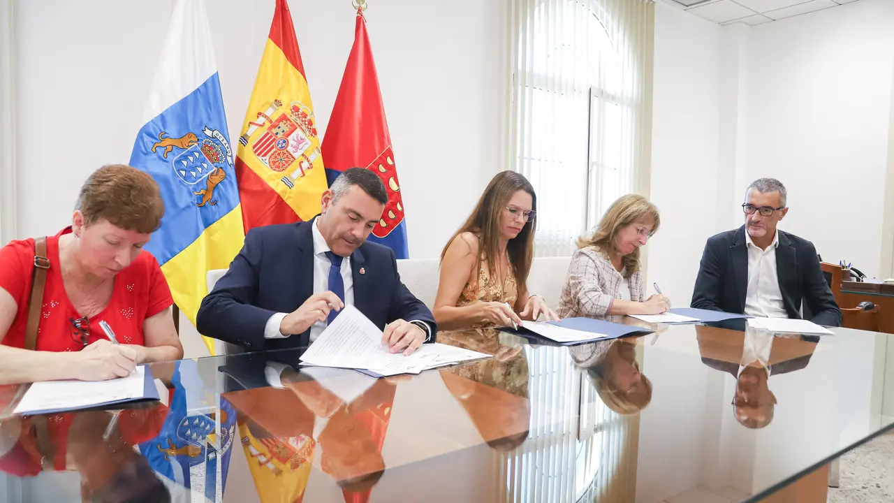 9.26.2023 FIRMA CONVENIO PAZ SOCIAL 1