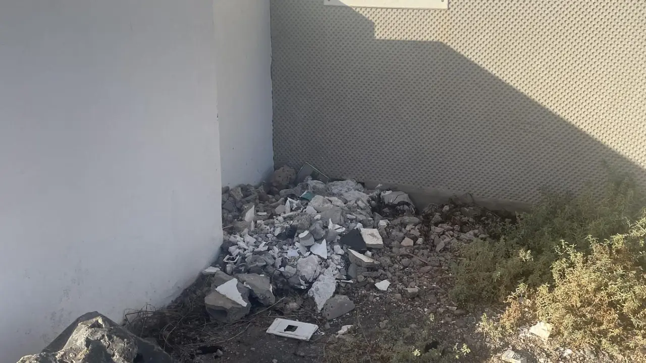 ESCOMBROS EN T&Iacute;AS.