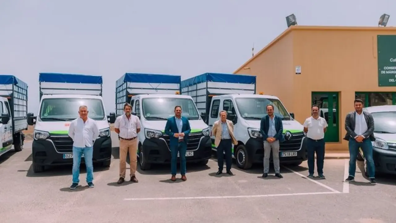 Trabajadores de márgenes de carreteras