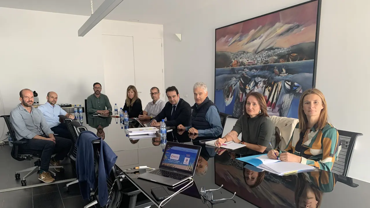 Alcalde de T&iacute;as en la C&aacute;mara de Comercio