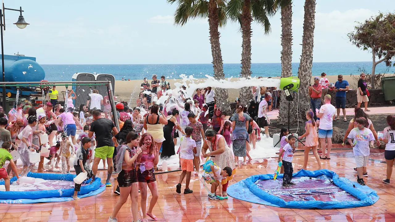 Fiesta Holi en la Plaza de las Naciones