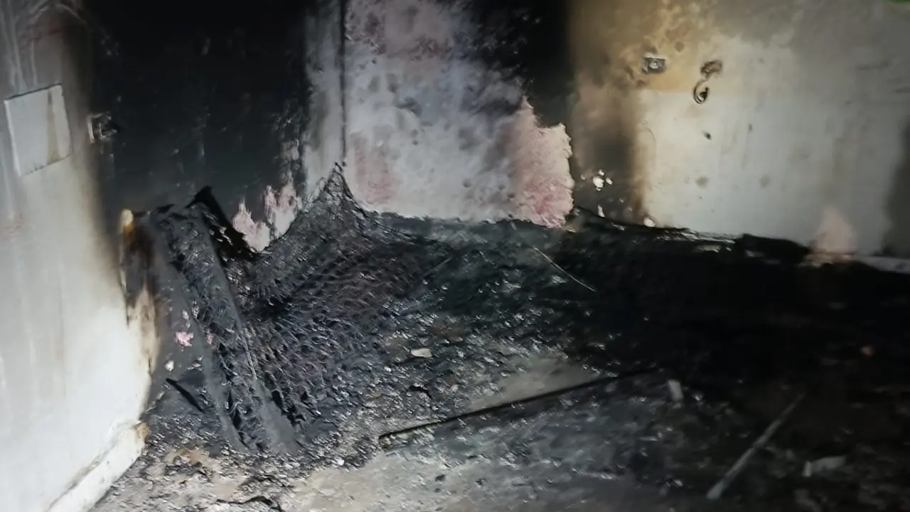 Daños tras el incendio en el Centro de Menores de La Santa