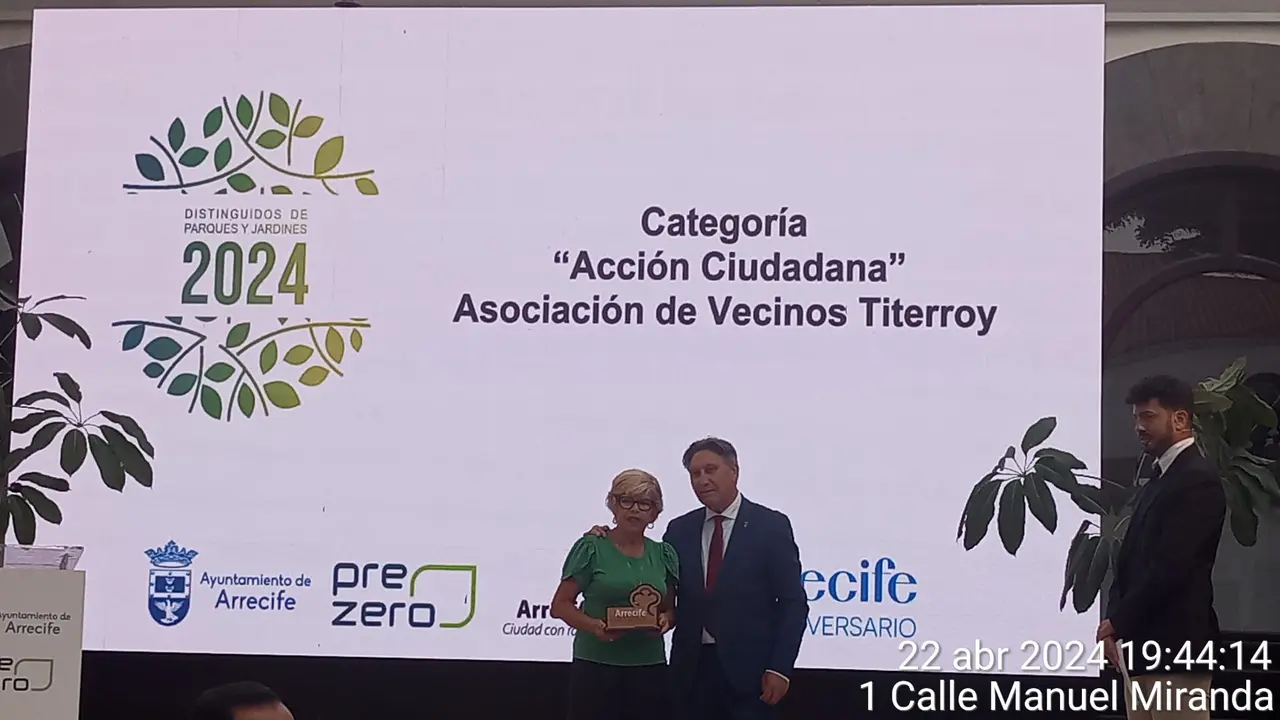 TITERROY RECIBIÓ El GALARDÓN DE ACCION CIUDADANA, POR PARTE DEL AYUNTAMIENTO DE ARRECIFE