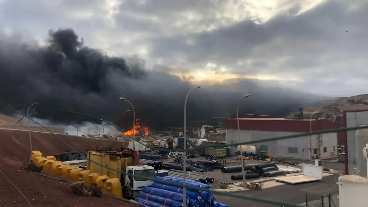 Incendio en Zonzamas 4