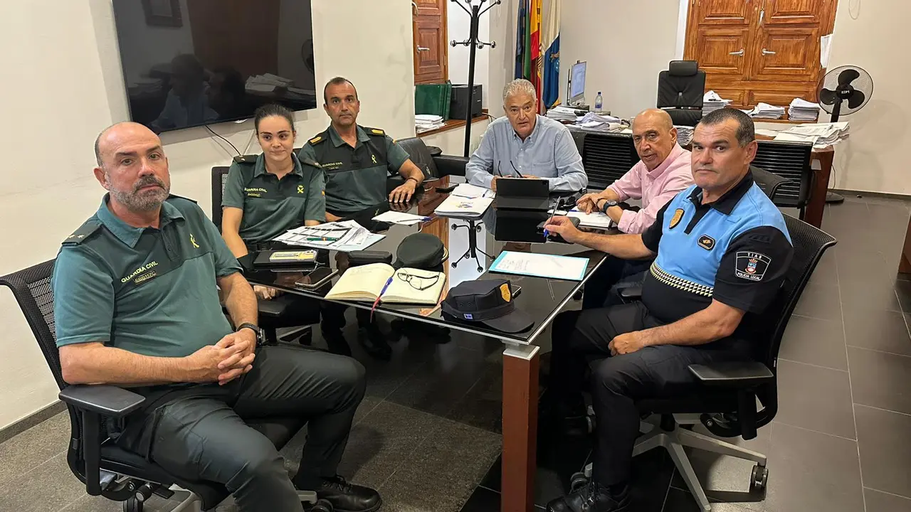 Coordinaci&oacute;n Polic&iacute;a Local y Guardia Civil de T&iacute;as
