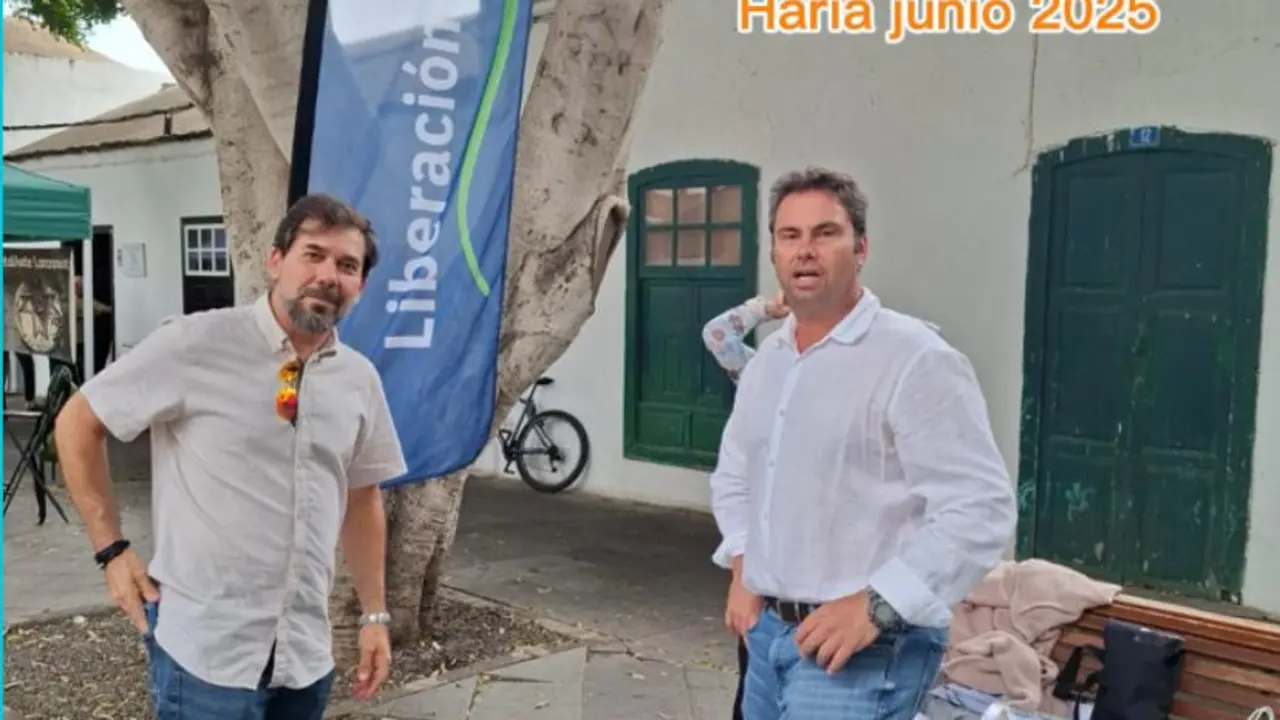 Recogida de firmas de Liberaci&oacute;n
