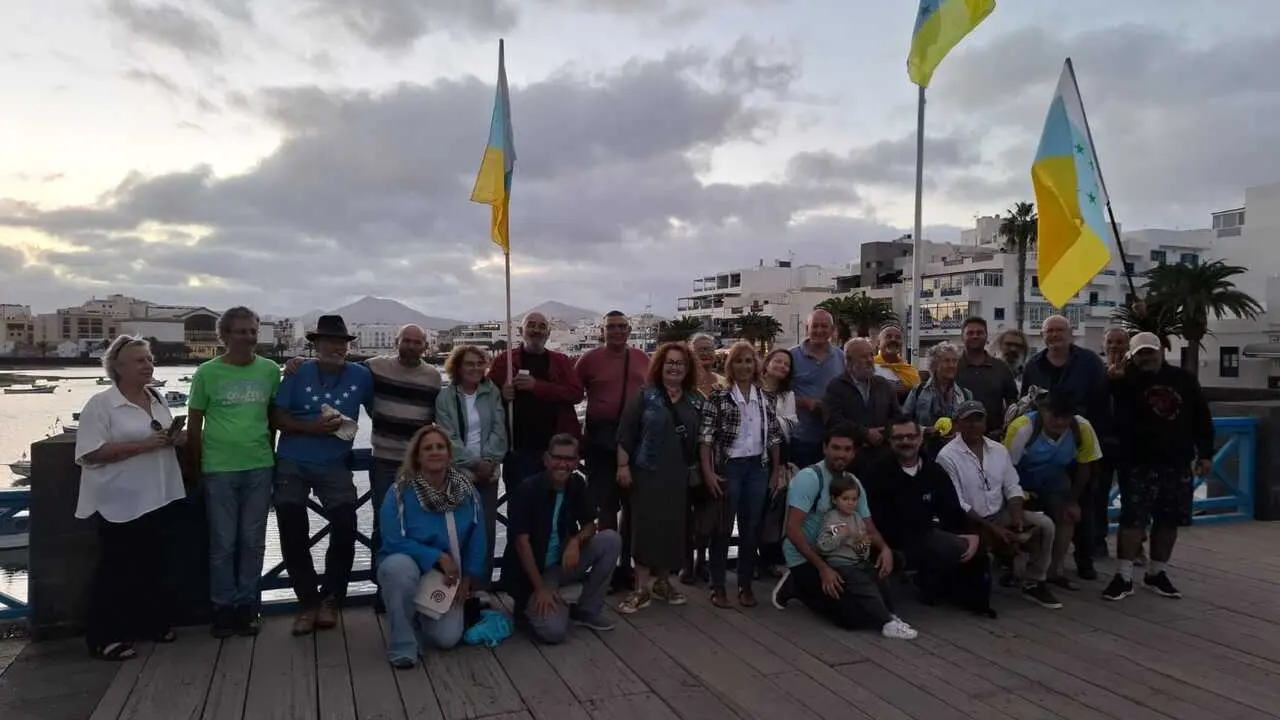 Homenaje a la Bandera Nacional Canaria
