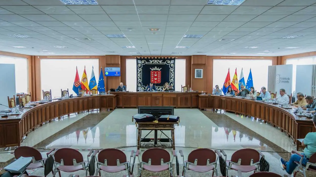 Pleno Cabildo con la asusencia de la oposici&oacute;n