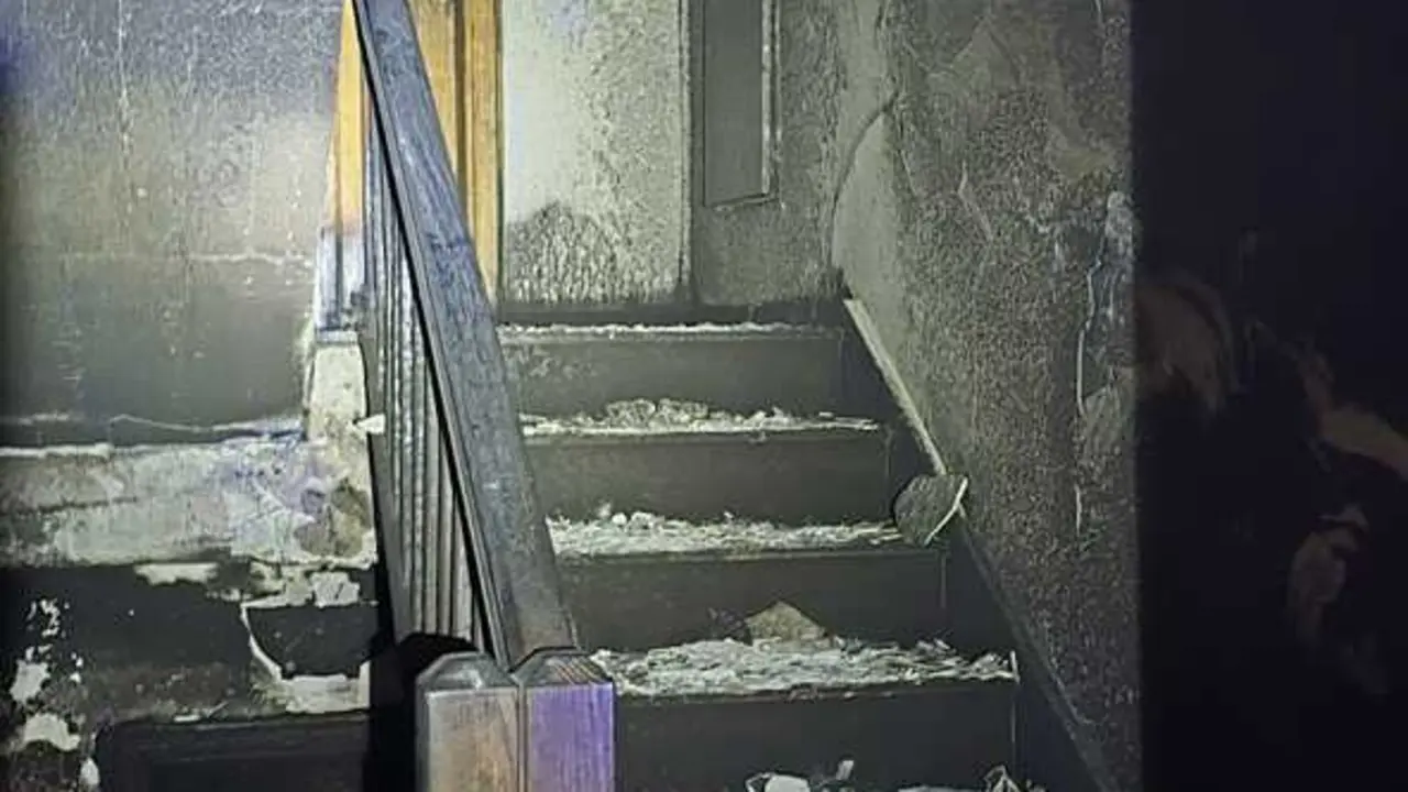 Incendio de vivienda en calle Tenderete 3
