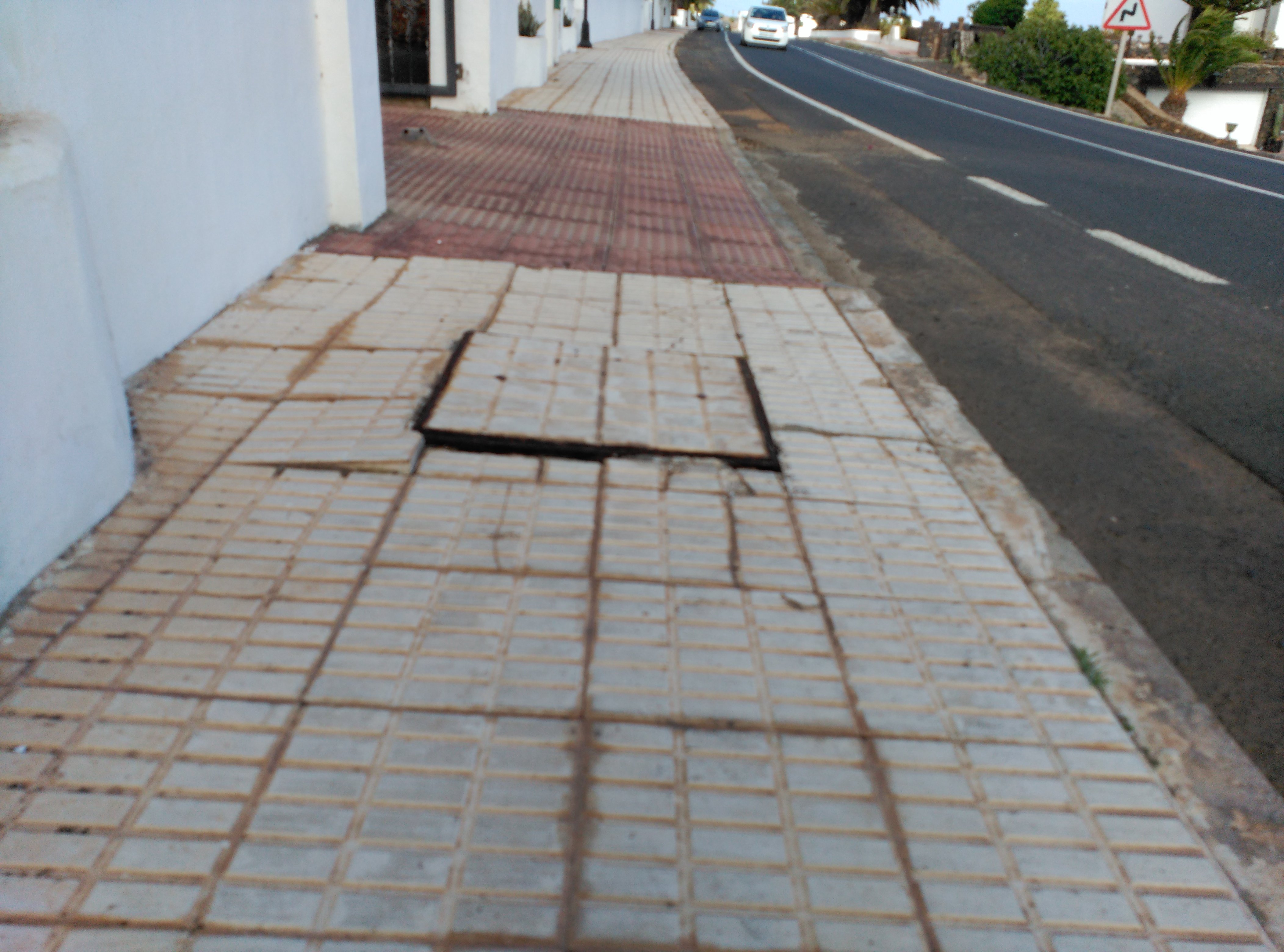 2-Acera Conil
