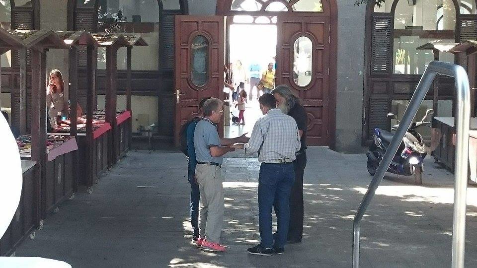 Aviso de desalojo a los feriantes 2