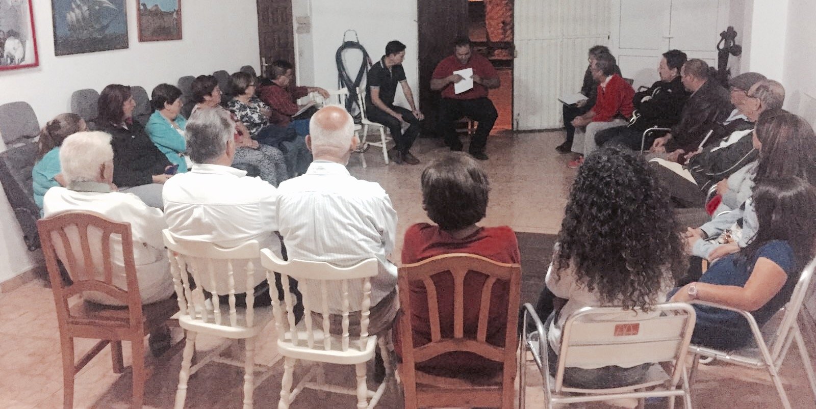 Reunión de Samuel Martín y Andrés Medina con vecinos de Altavista