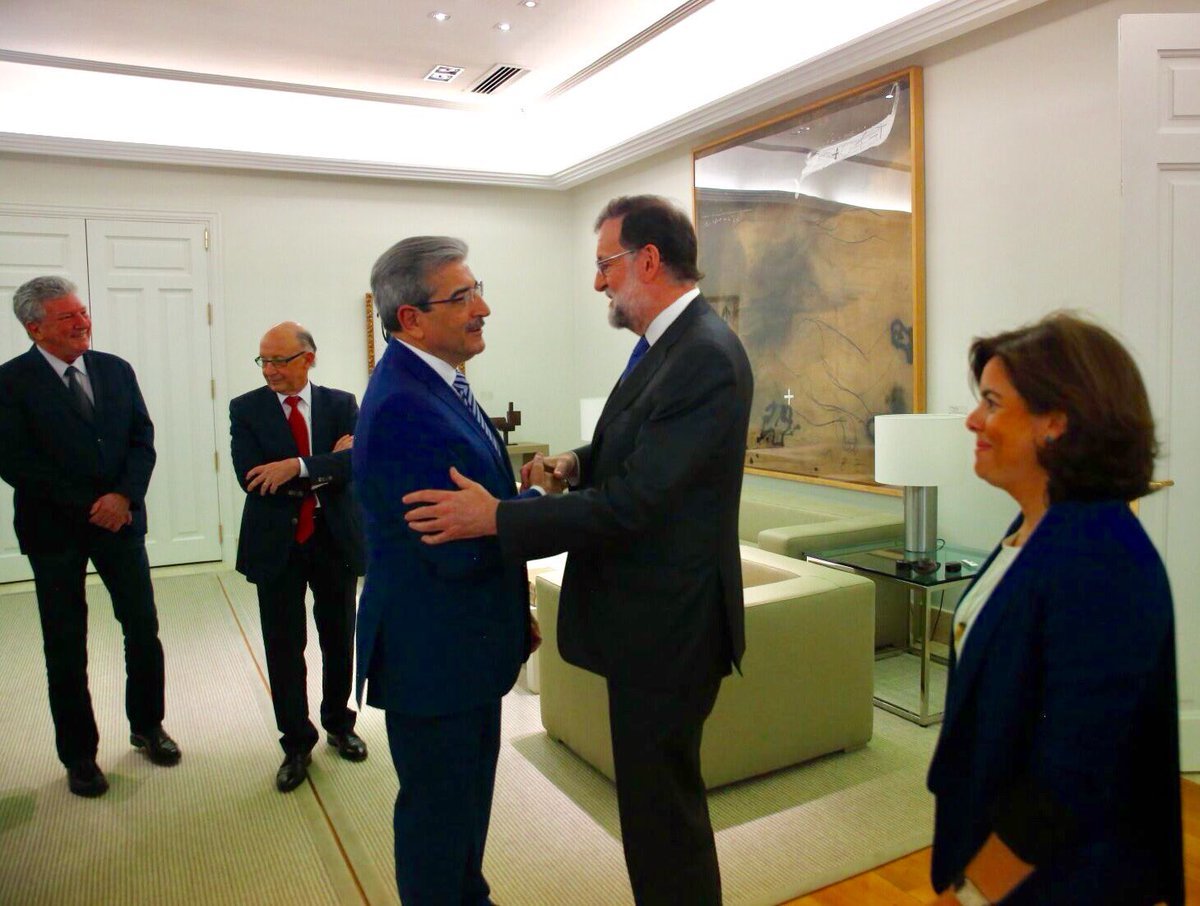 Acuerdo NC y PP en Moncloa 2